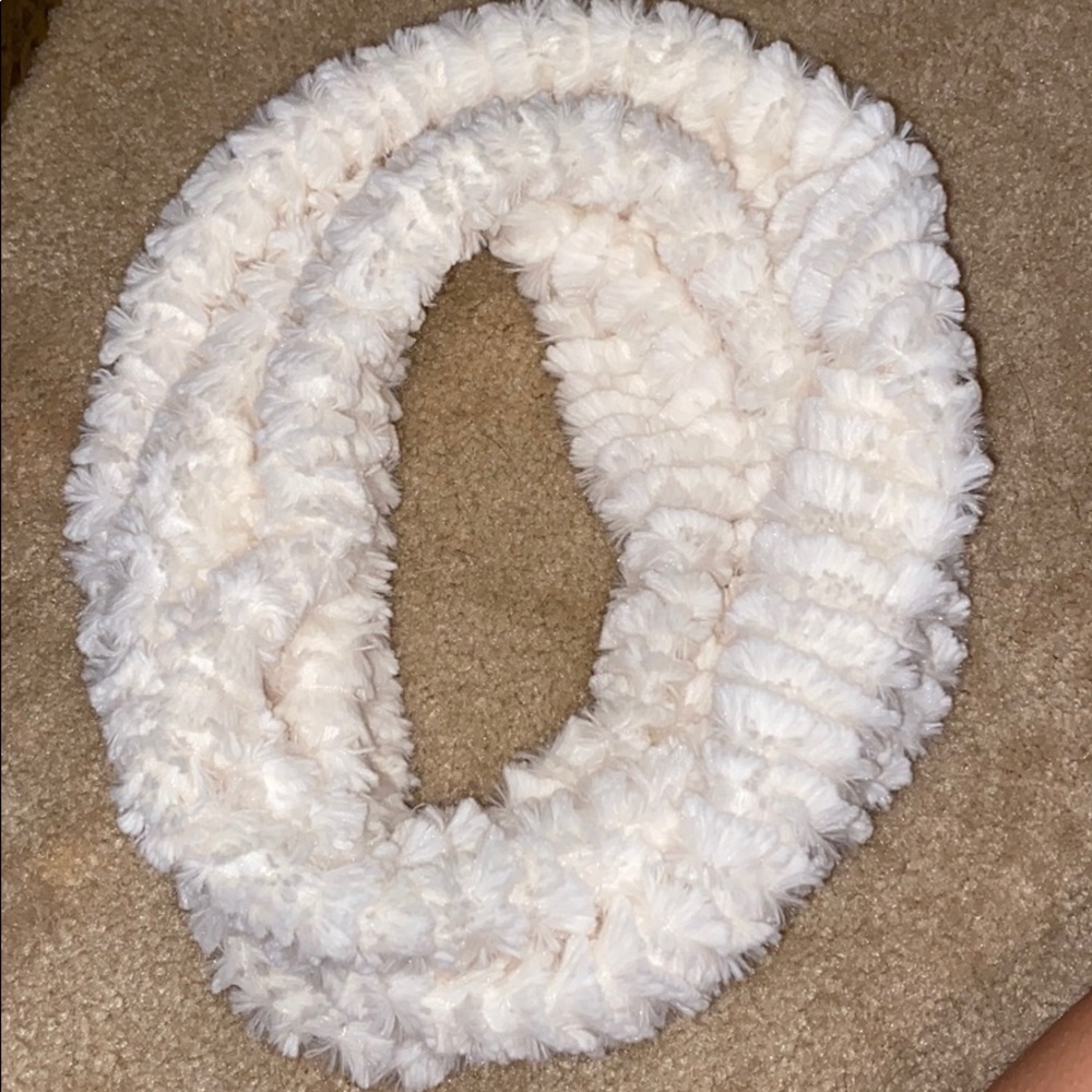Creme infinity Scarf!